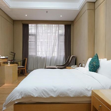 Paco Hotel Ouzhuang Metro Guangzhou-Free Shuttle To Canton Fair Buitenkant foto