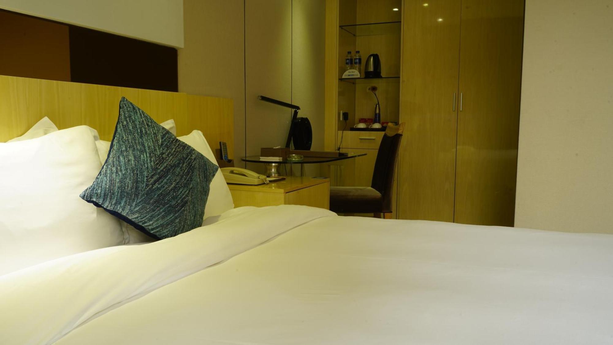 Paco Hotel Ouzhuang Metro Guangzhou-Free Shuttle To Canton Fair Buitenkant foto
