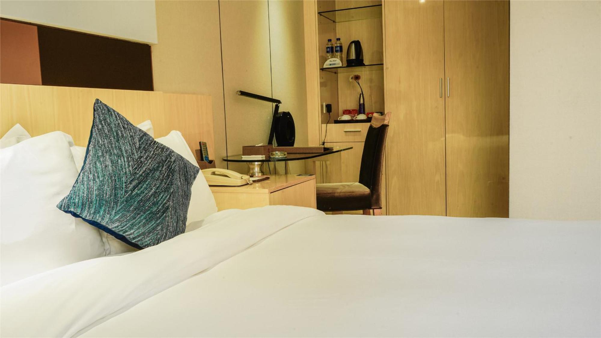 Paco Hotel Ouzhuang Metro Guangzhou-Free Shuttle To Canton Fair Buitenkant foto