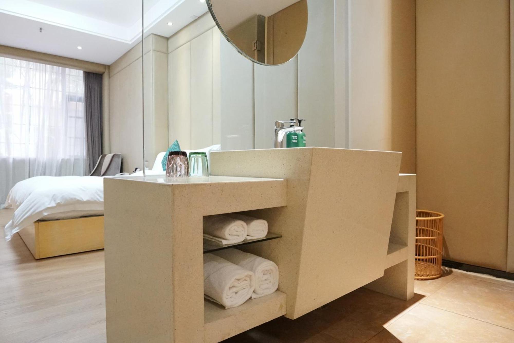 Paco Hotel Ouzhuang Metro Guangzhou-Free Shuttle To Canton Fair Buitenkant foto
