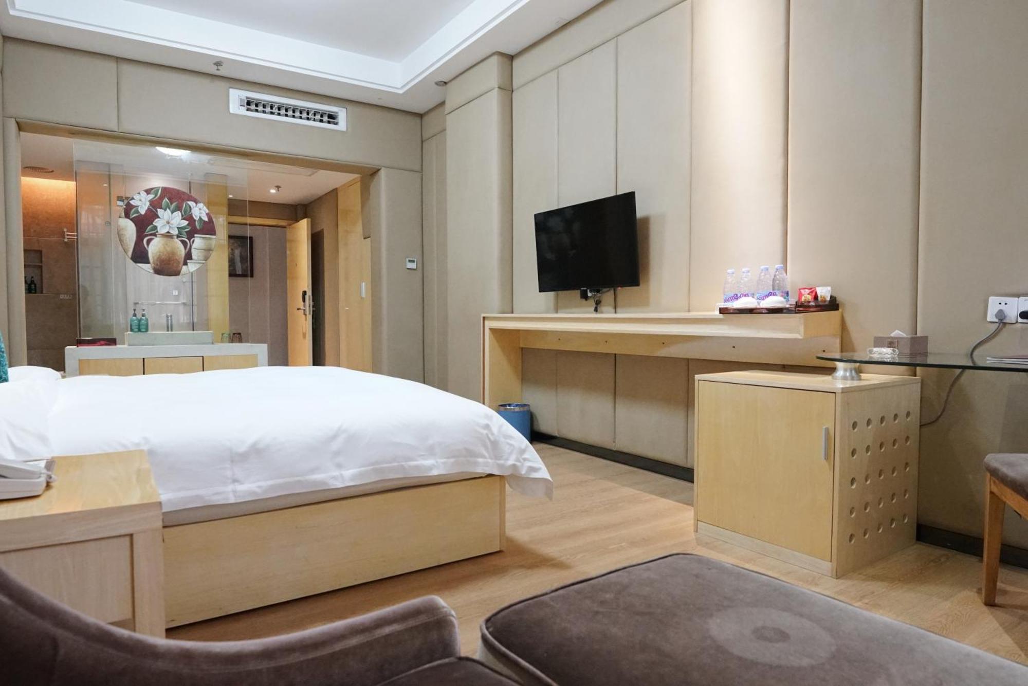 Paco Hotel Ouzhuang Metro Guangzhou-Free Shuttle To Canton Fair Buitenkant foto